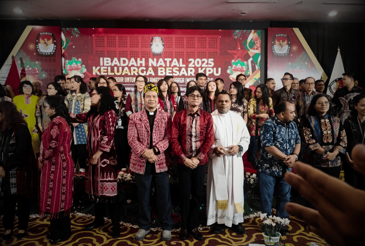 Ketum PGIW Kalbar di Natal KPU